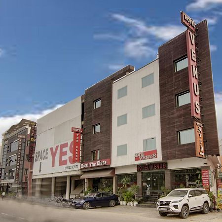 Hotel Venus Plaza นิวเดลี ภายนอก รูปภาพ