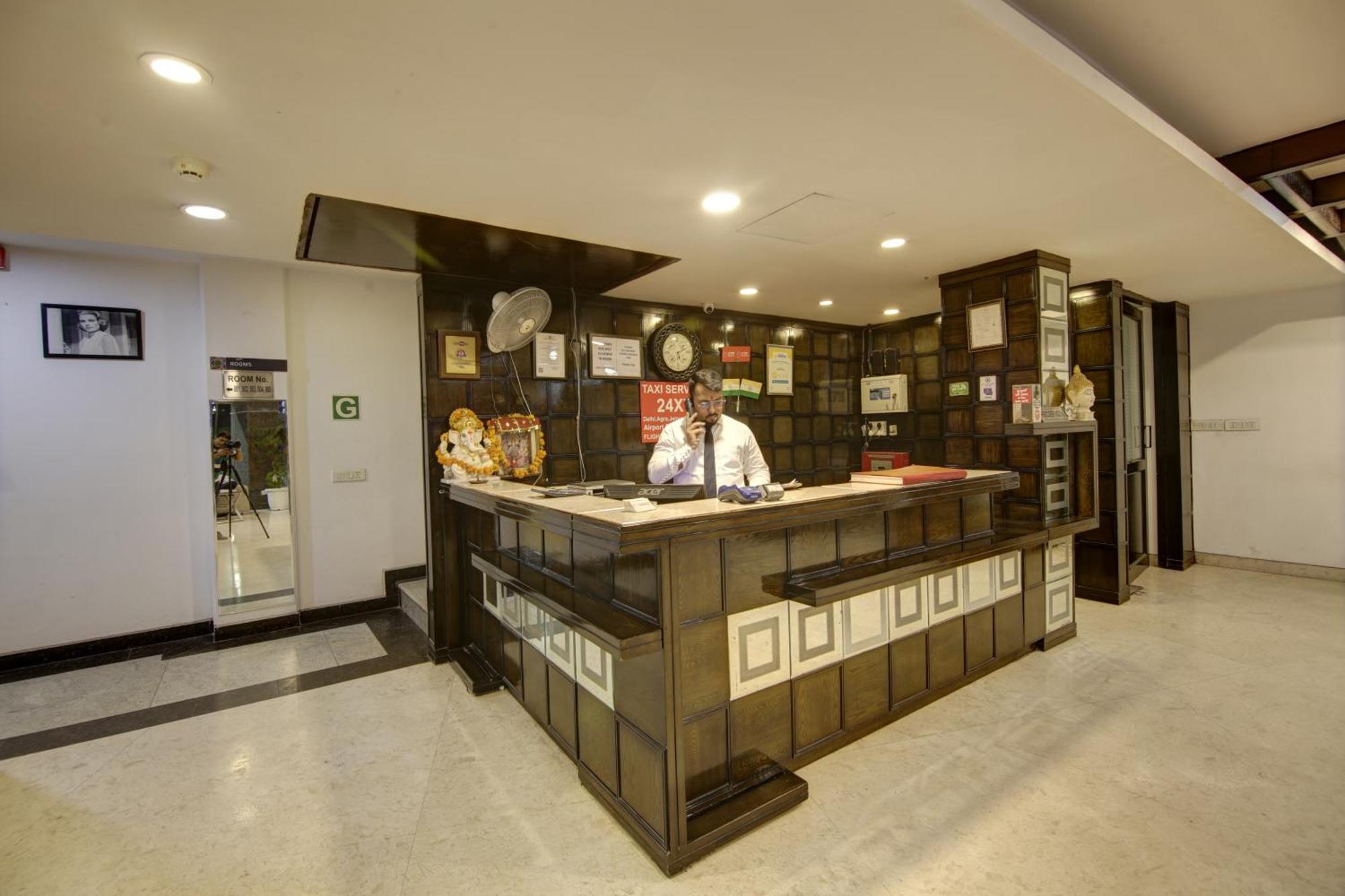 Hotel Venus Plaza นิวเดลี ภายนอก รูปภาพ