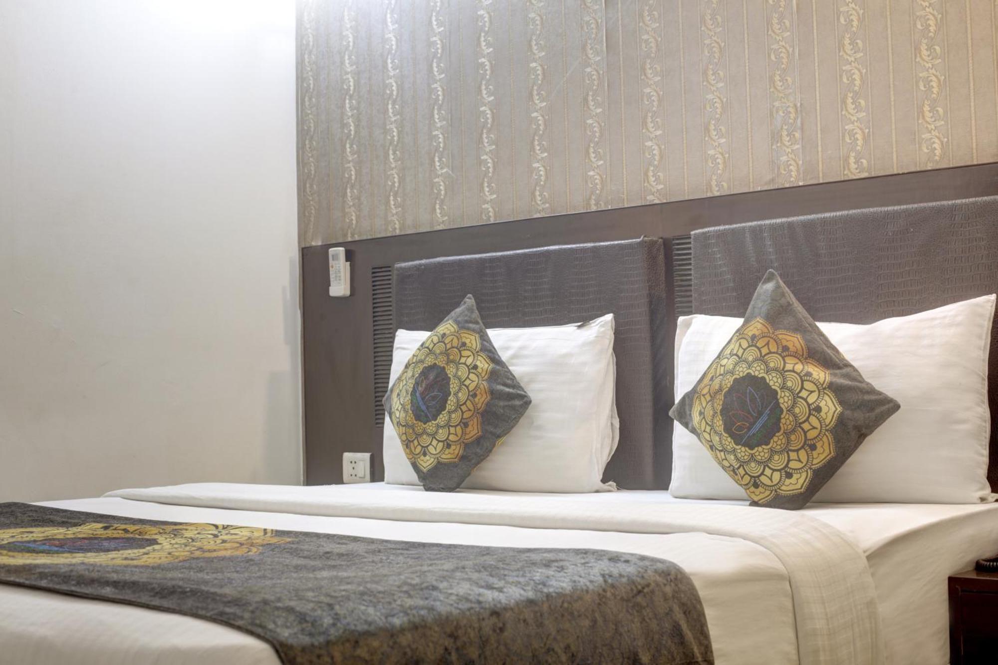 Hotel Venus Plaza นิวเดลี ภายนอก รูปภาพ