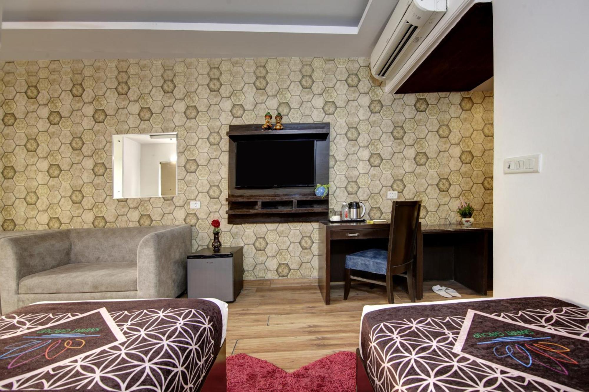 Hotel Venus Plaza นิวเดลี ภายนอก รูปภาพ