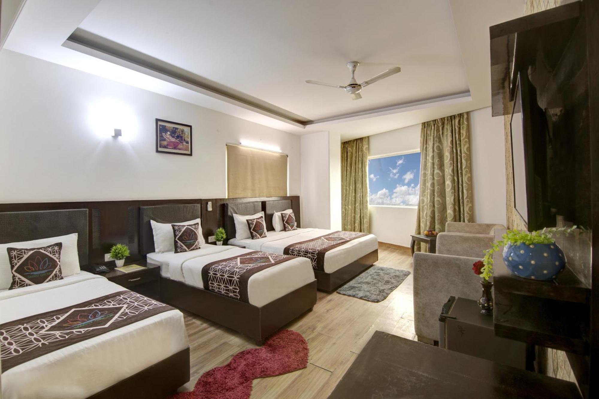 Hotel Venus Plaza นิวเดลี ภายนอก รูปภาพ