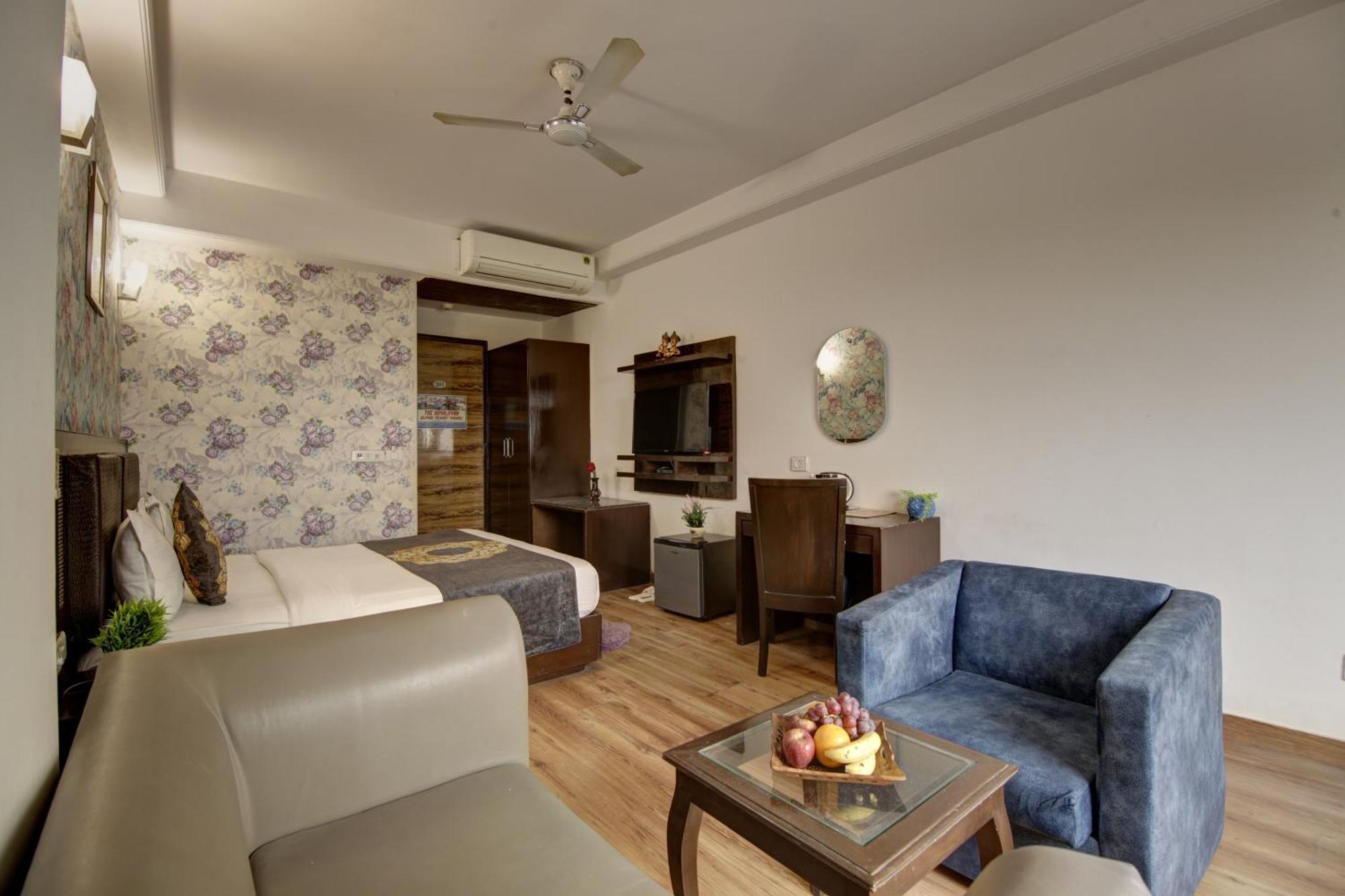 Hotel Venus Plaza นิวเดลี ภายนอก รูปภาพ