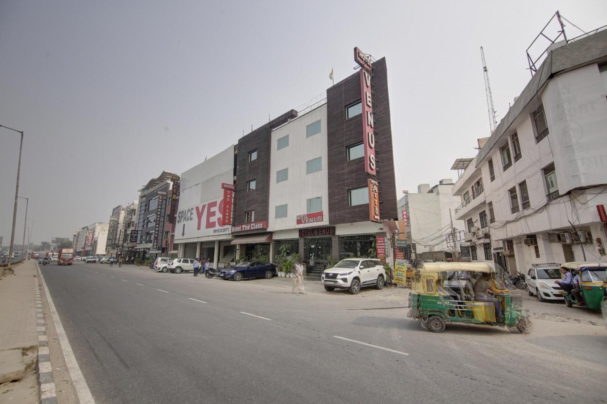 Hotel Venus Plaza นิวเดลี ภายนอก รูปภาพ